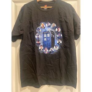 Doctor Who T-shirt size Large